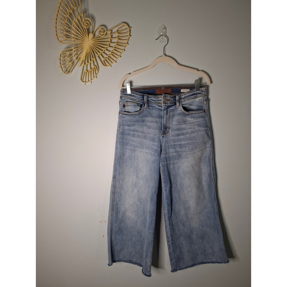 Judy Blue Ankle Wide Leg Jeans Light Wash Raw Hem Size 7/28